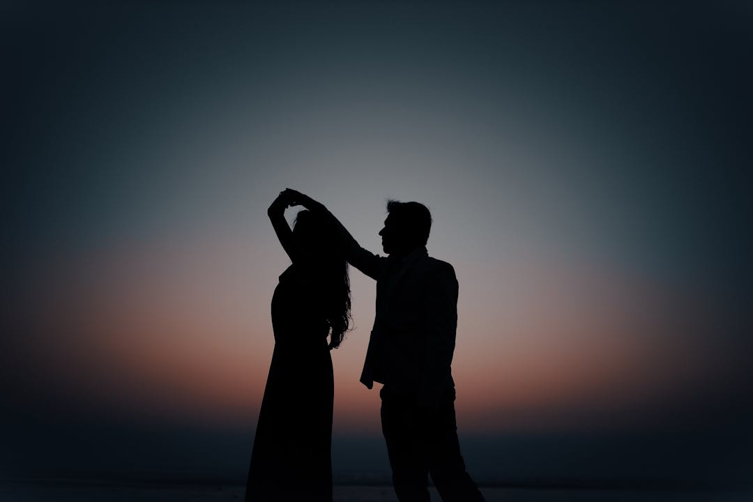 Ο Ποζ και η Χάρις